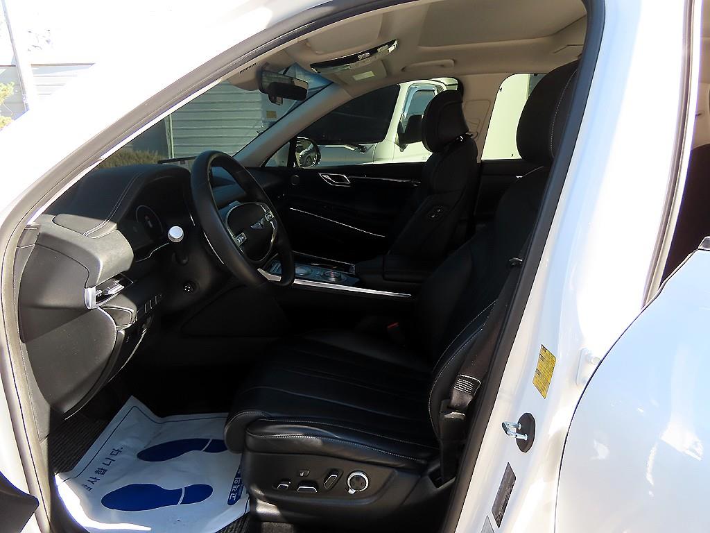 Genesis GV80 - Vista 5