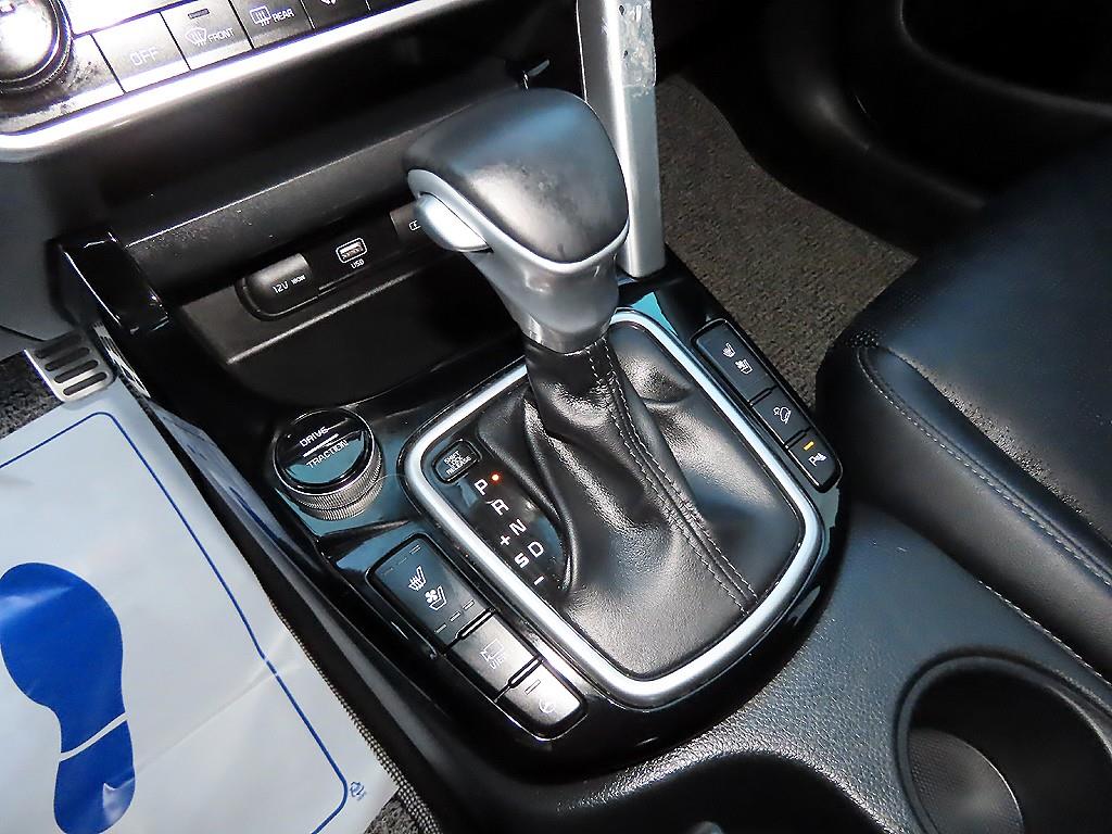 KIA Seltos - Vista 10