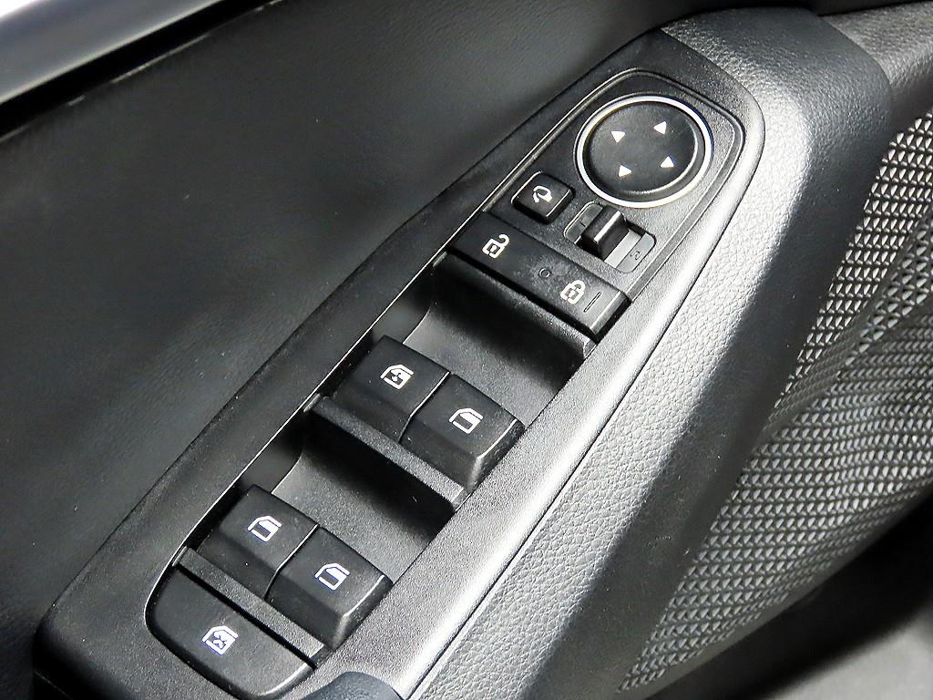 KIA Seltos - Vista 11