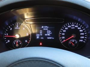 KIA Sorento - Vista 10