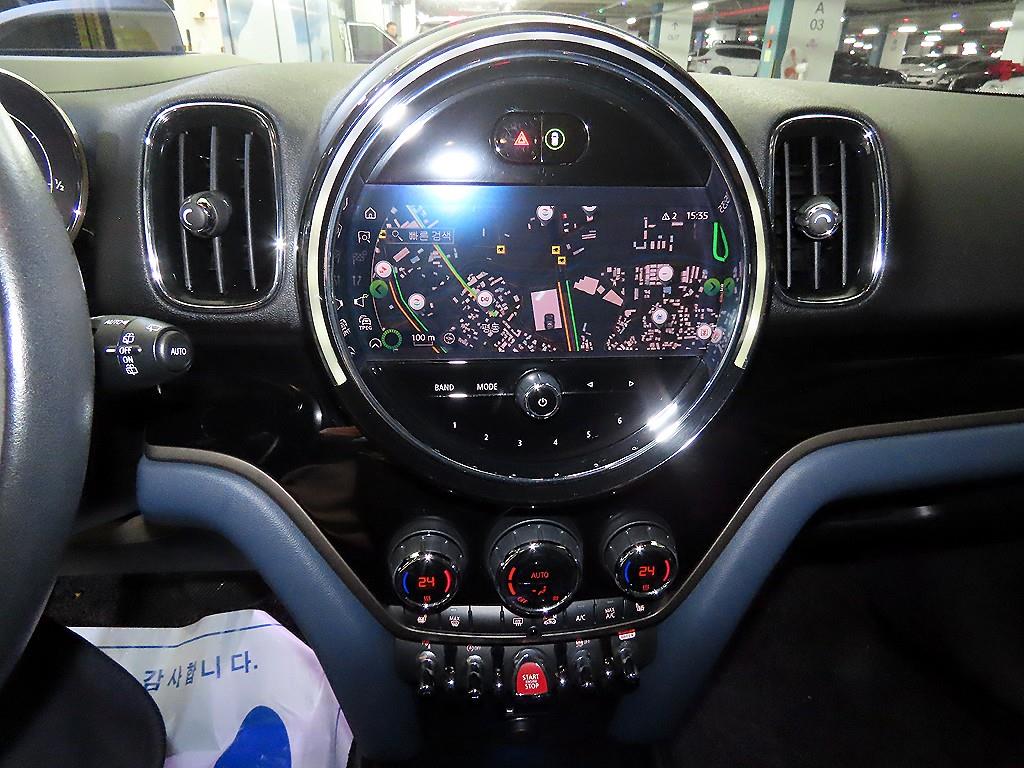 Mini Countryman - Vista 11