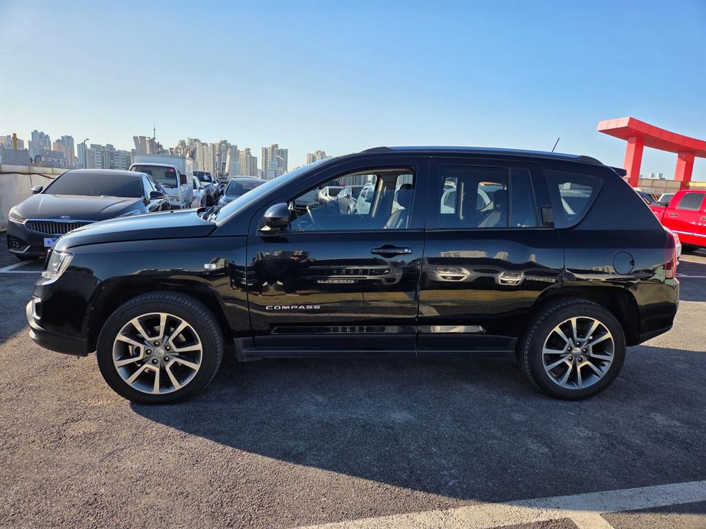 Jeep Compass - Vista 3