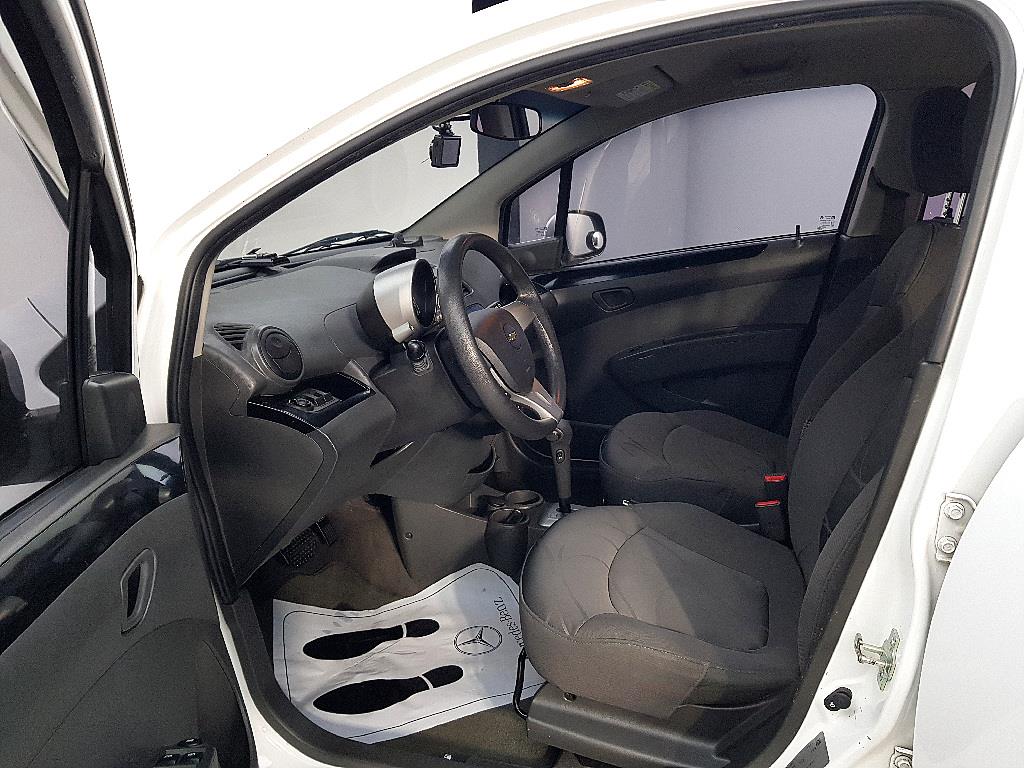 Chevrolet Spark - Vista 8