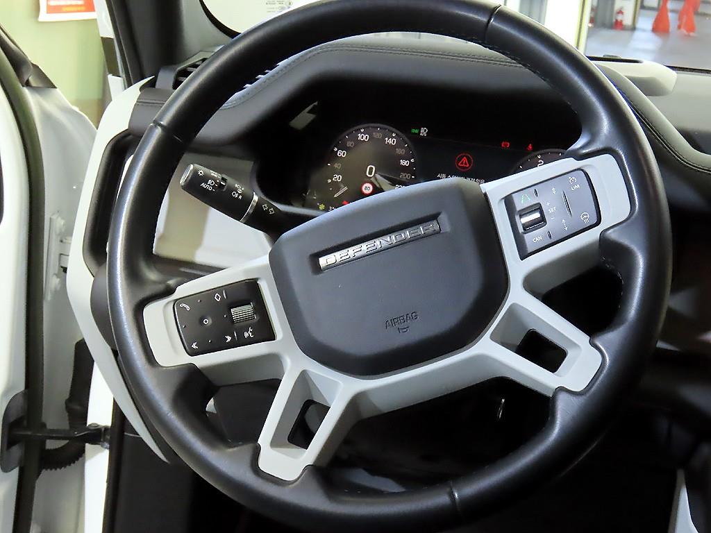 Land Rover Defender - Vista 8