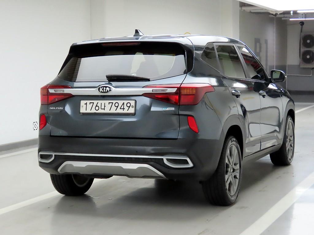 KIA Seltos - Vista 4