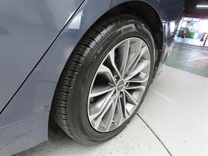 HYUNDAI Genesis - Vista 10