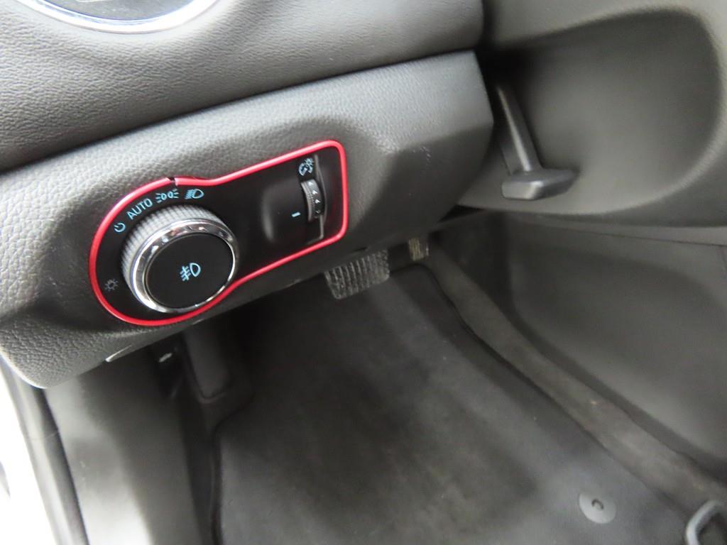 Chevrolet Cruise - Vista 10