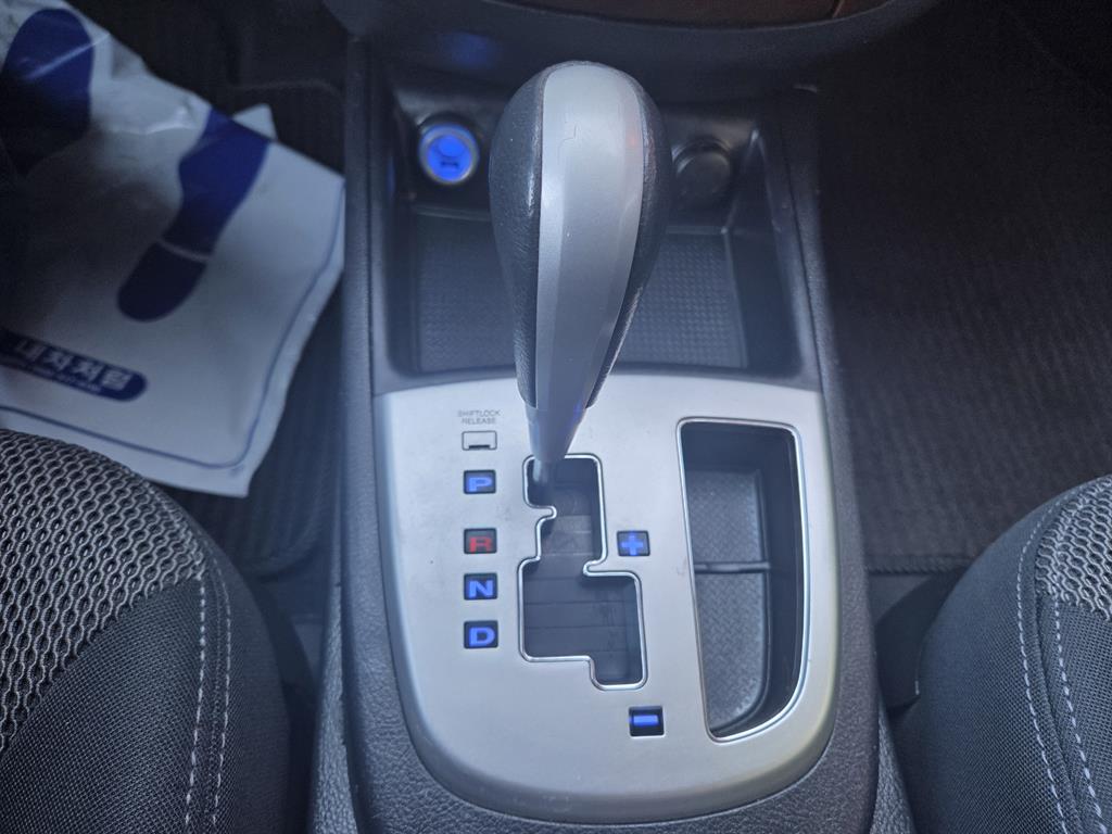 HYUNDAI Santa Fe 2009 Plateado - Importación desde Corea - HF Imports Iquique - Foto 14