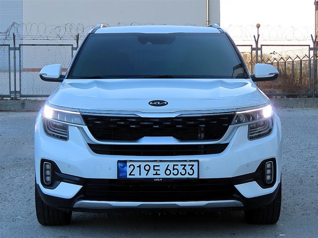 KIA Seltos 2021 Blanco - Importación desde Corea - HF Imports Iquique - Foto 1
