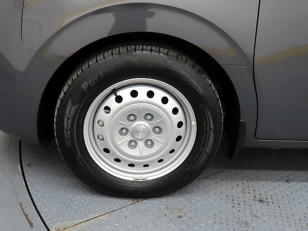 HYUNDAI Staria 2025 - Importación desde Corea - HF Imports Iquique - Foto 18