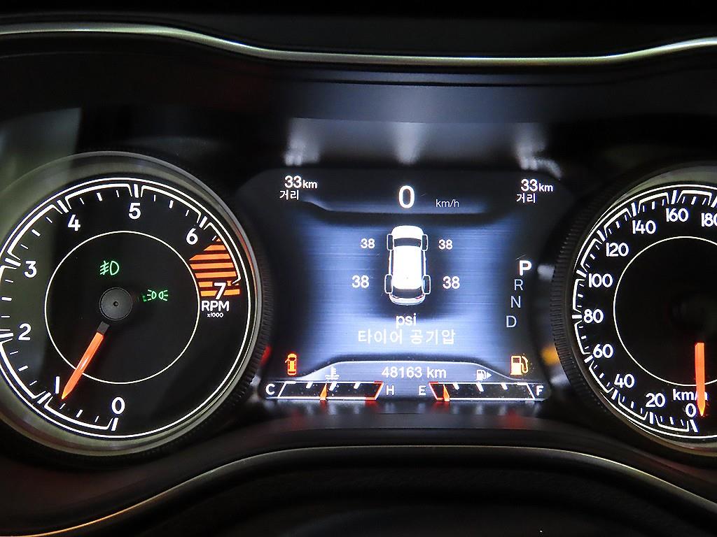 Jeep Cherokee - Vista 9