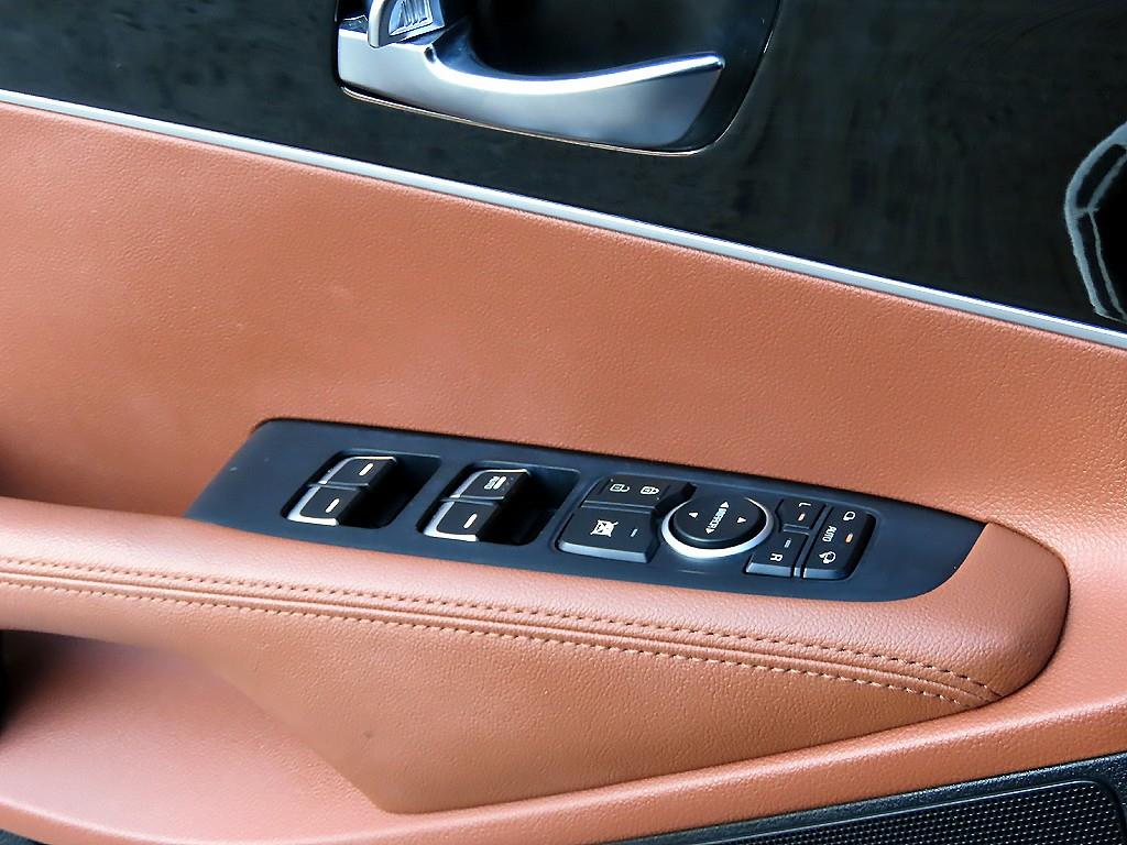 KIA Sorento - Vista 11