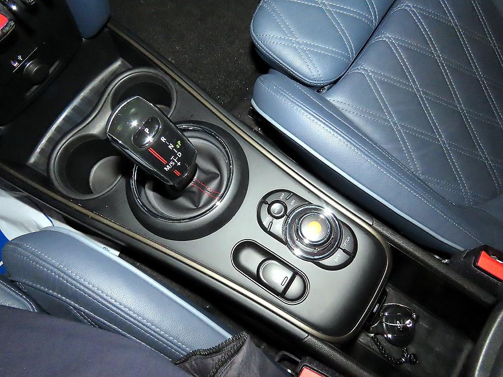 Mini Countryman - Vista 12