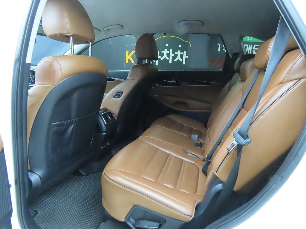 KIA Sorento - Vista 6