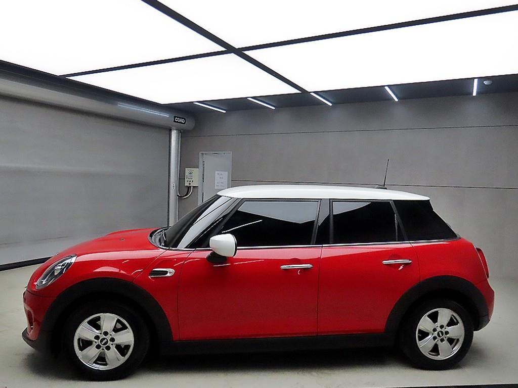 Mini Cooper - Vista 4