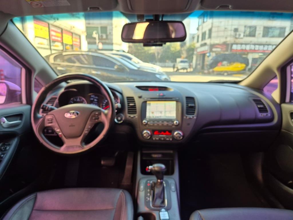 KIA K3 2015 Blanco - Importación desde Corea - HF Imports Iquique - Foto 15