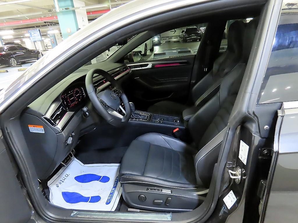 Volkswagen Arteon - Vista 6