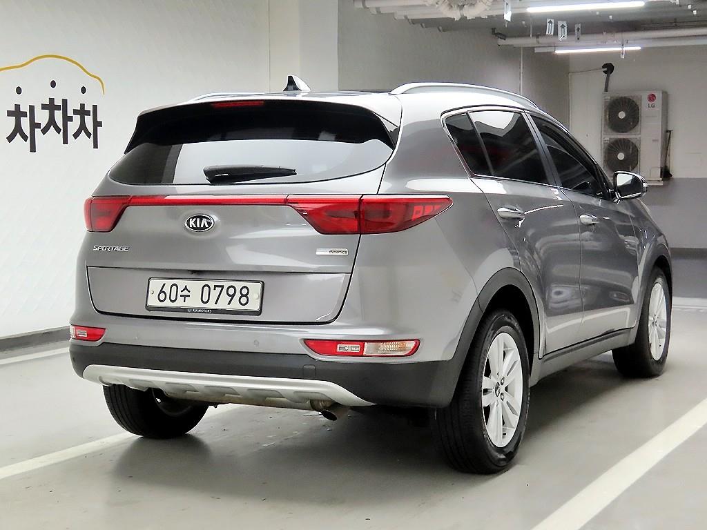 KIA Sportage - Vista 4