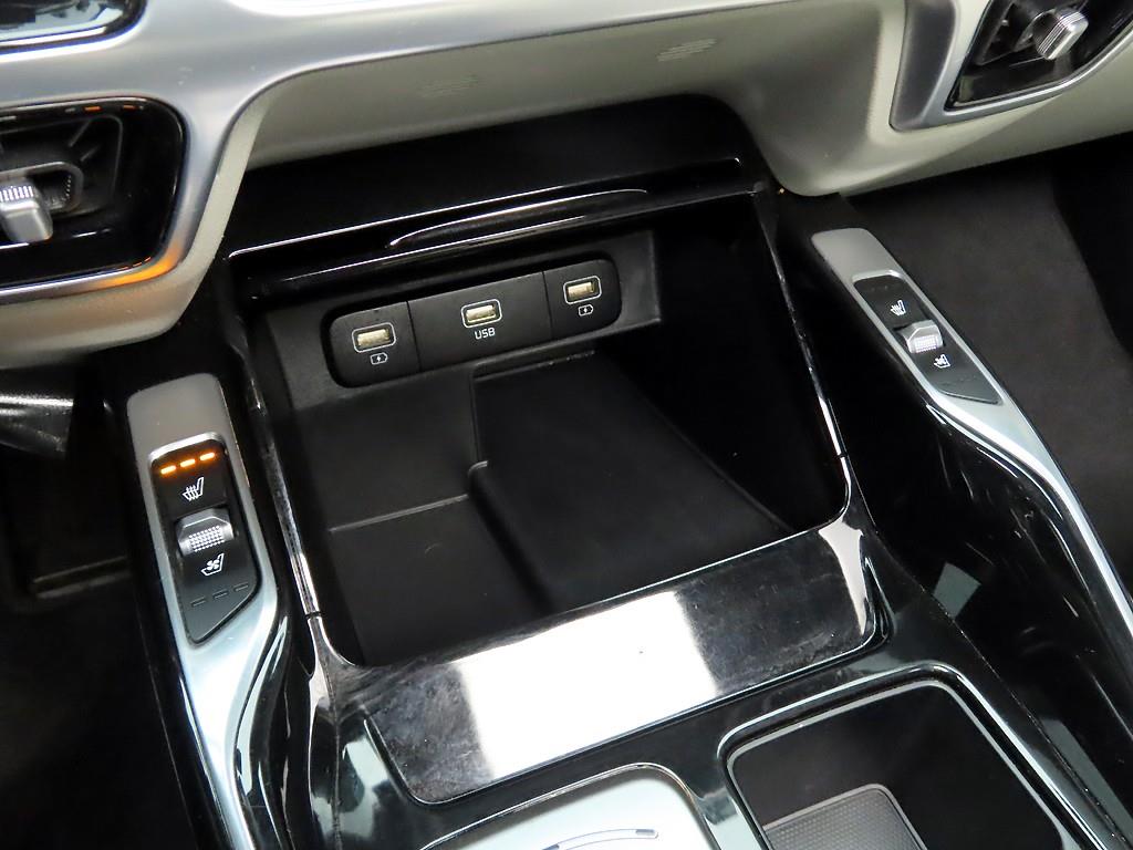 KIA Sorento - Vista 10