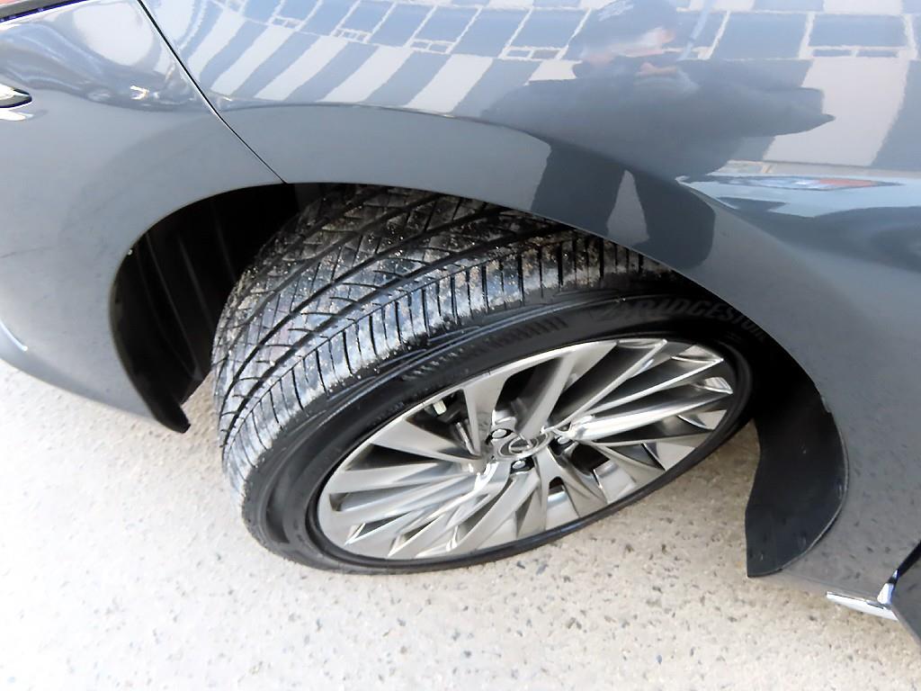 Lexus ES 2026 Gris - Importación desde Corea - HF Imports Iquique - Foto 20