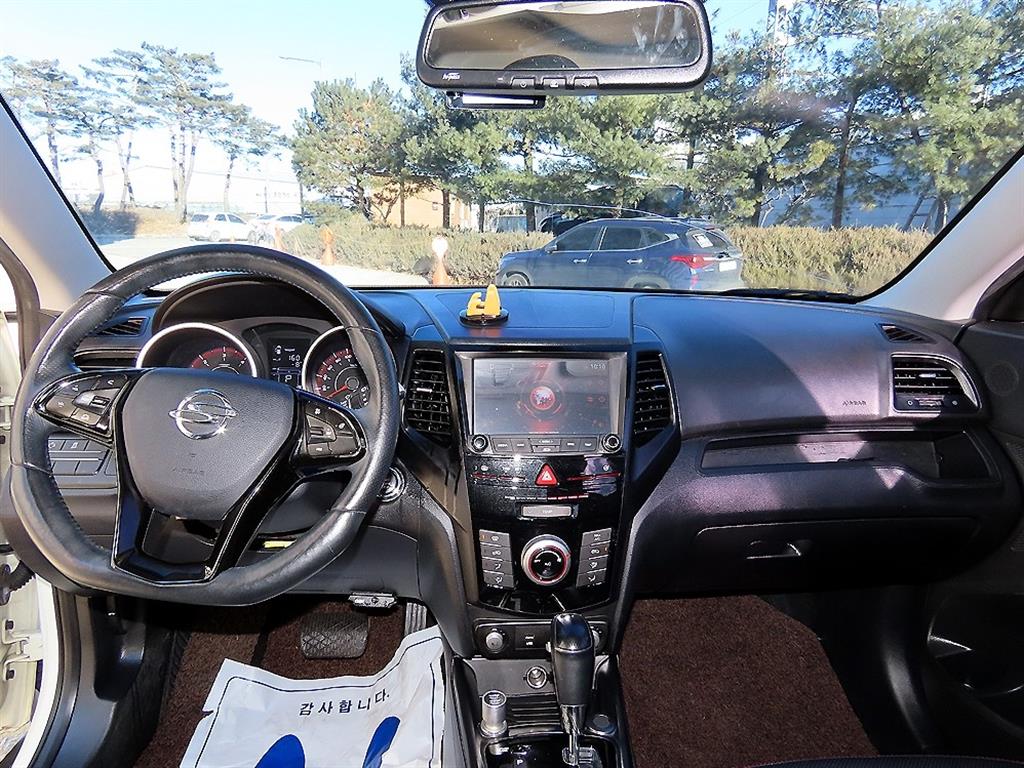 Ssangyong Tivoli - Vista 7