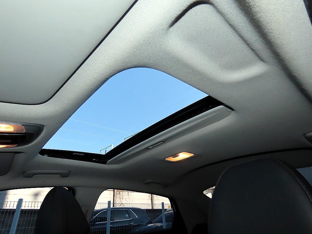 HYUNDAI Avante 2024 Blanco - Importación desde Corea - HF Imports Iquique - Foto 17