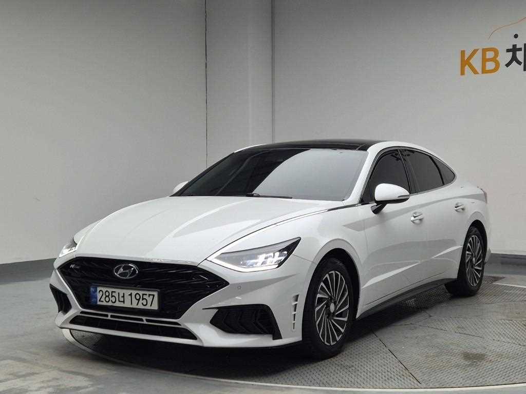 HYUNDAI Sonata 2021 Blanco - Importación desde Corea - HF Imports Iquique - Foto 1