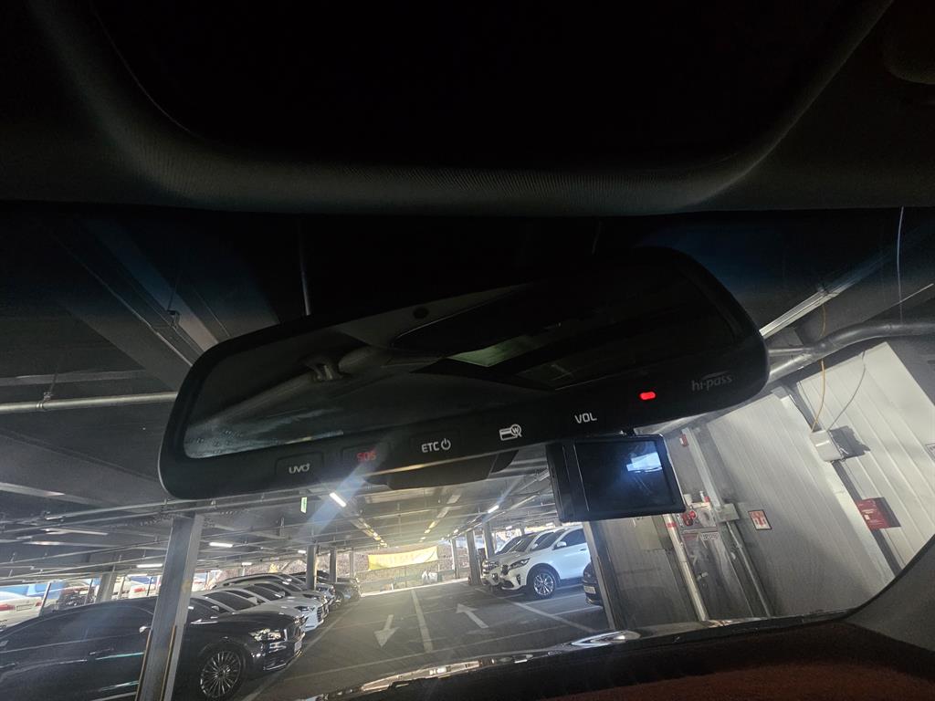 KIA Sorento - Vista 9