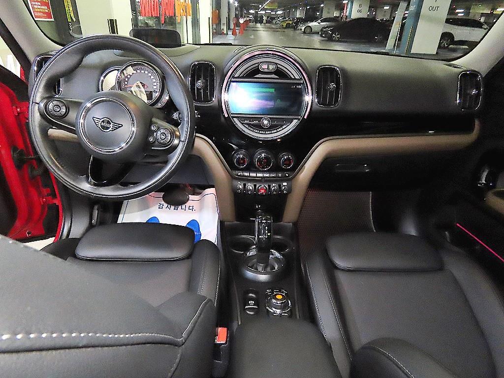 Mini Countryman - Vista 10