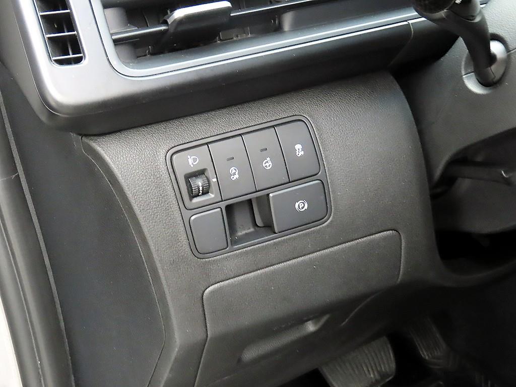 HYUNDAI Staria - Vista 12