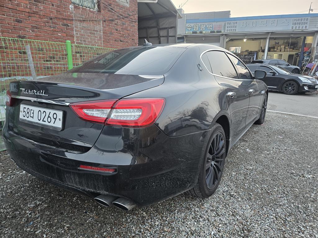 Maserati Quattroforte - Vista 4