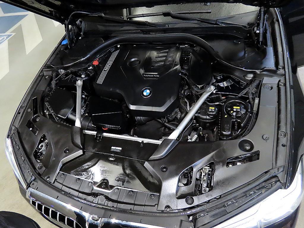 BMW 5 Series 2023 Negro - Importación desde Corea - HF Imports Iquique - Foto 19