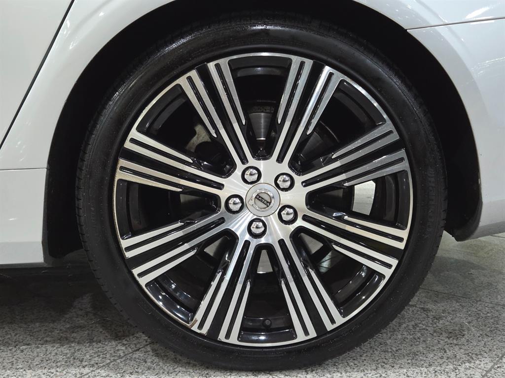 Volvo S90 2022 Plateado - Importación desde Corea - HF Imports Iquique - Foto 20