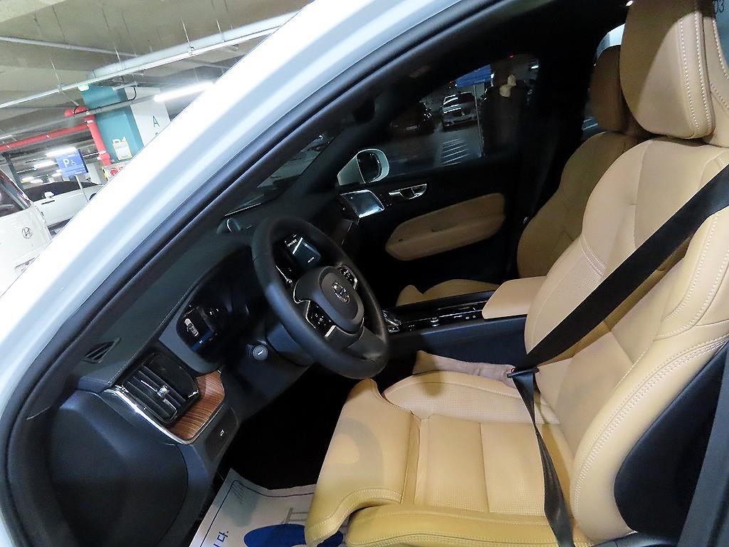 Volvo XC60 - Vista 6