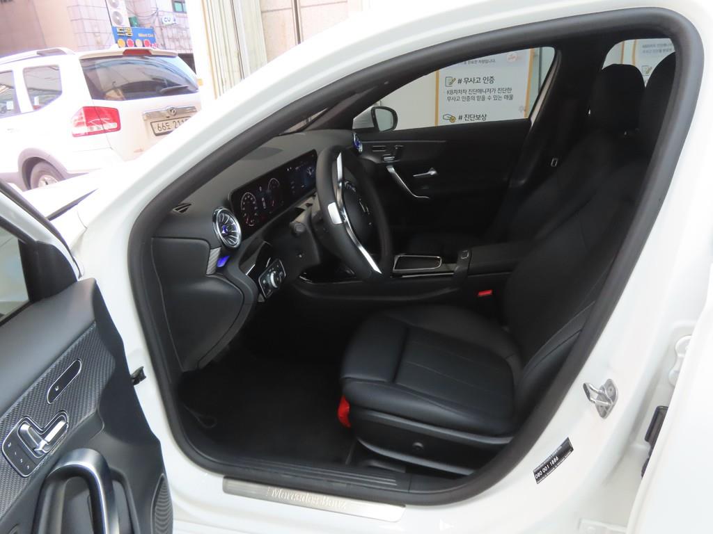 Mercedes Benz A Class - Vista 5