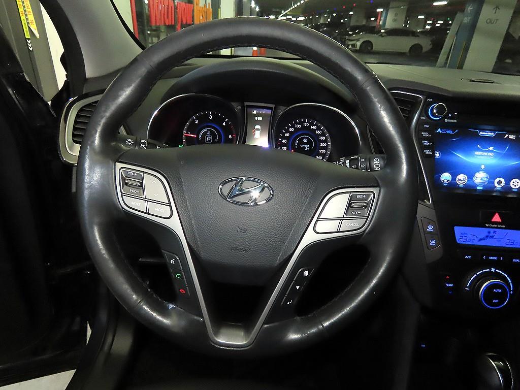 HYUNDAI Santa Fe - Vista 8