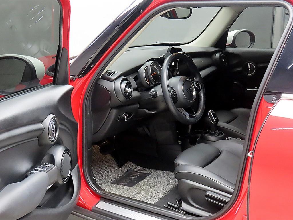 Mini Cooper - Vista 5