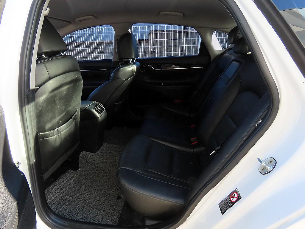 HYUNDAI Grandeur - Vista 6