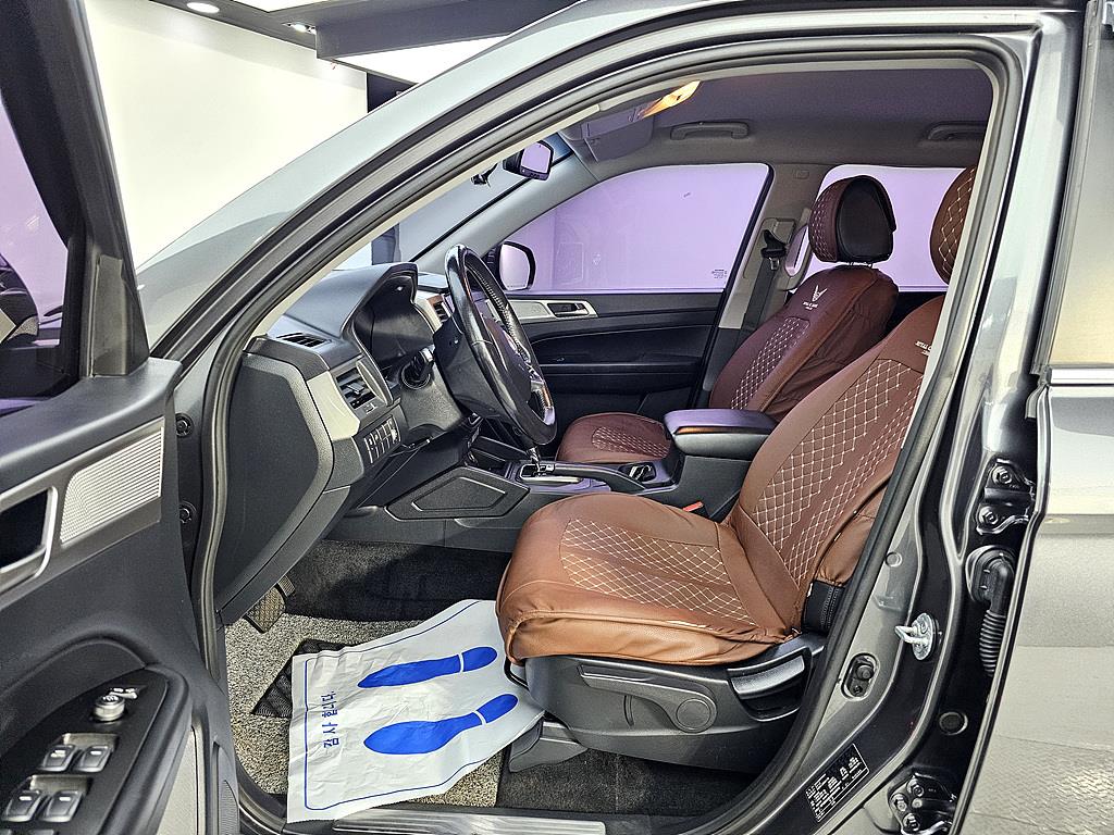 Ssangyong Rexton - Vista 8