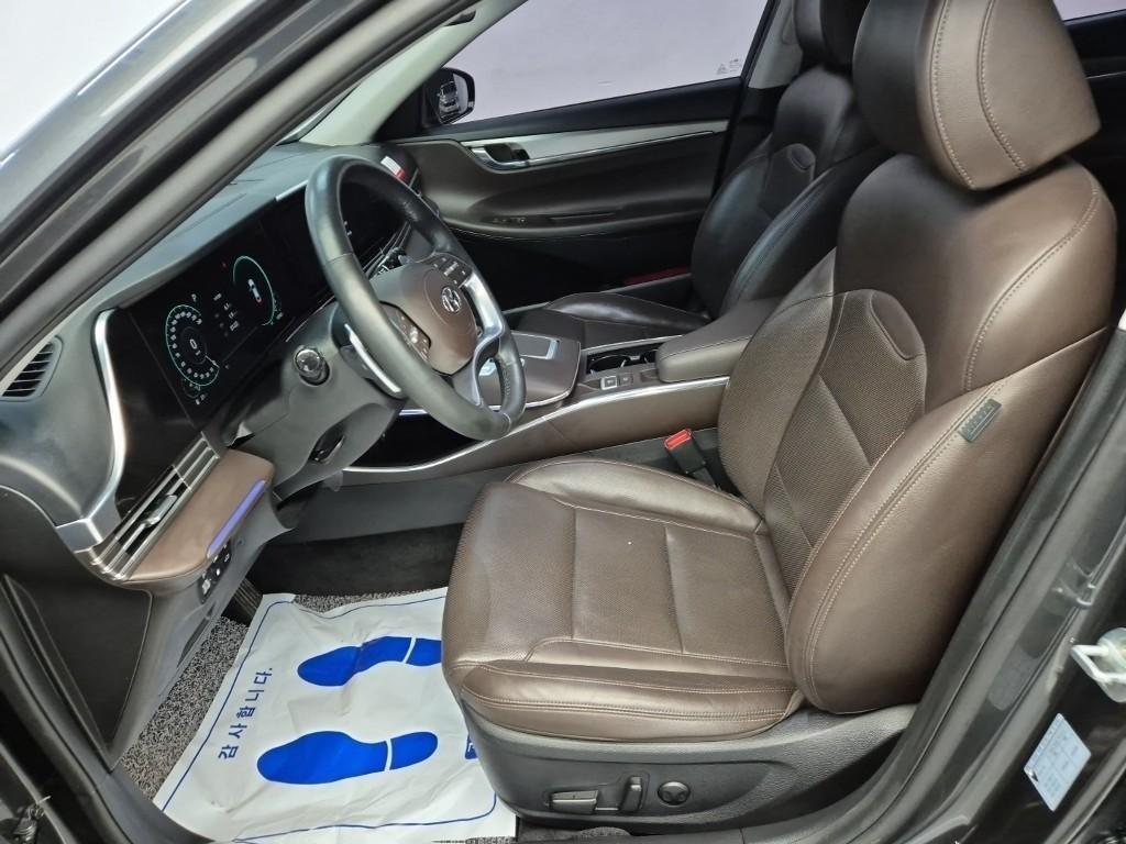 HYUNDAI Grandeur - Vista 11