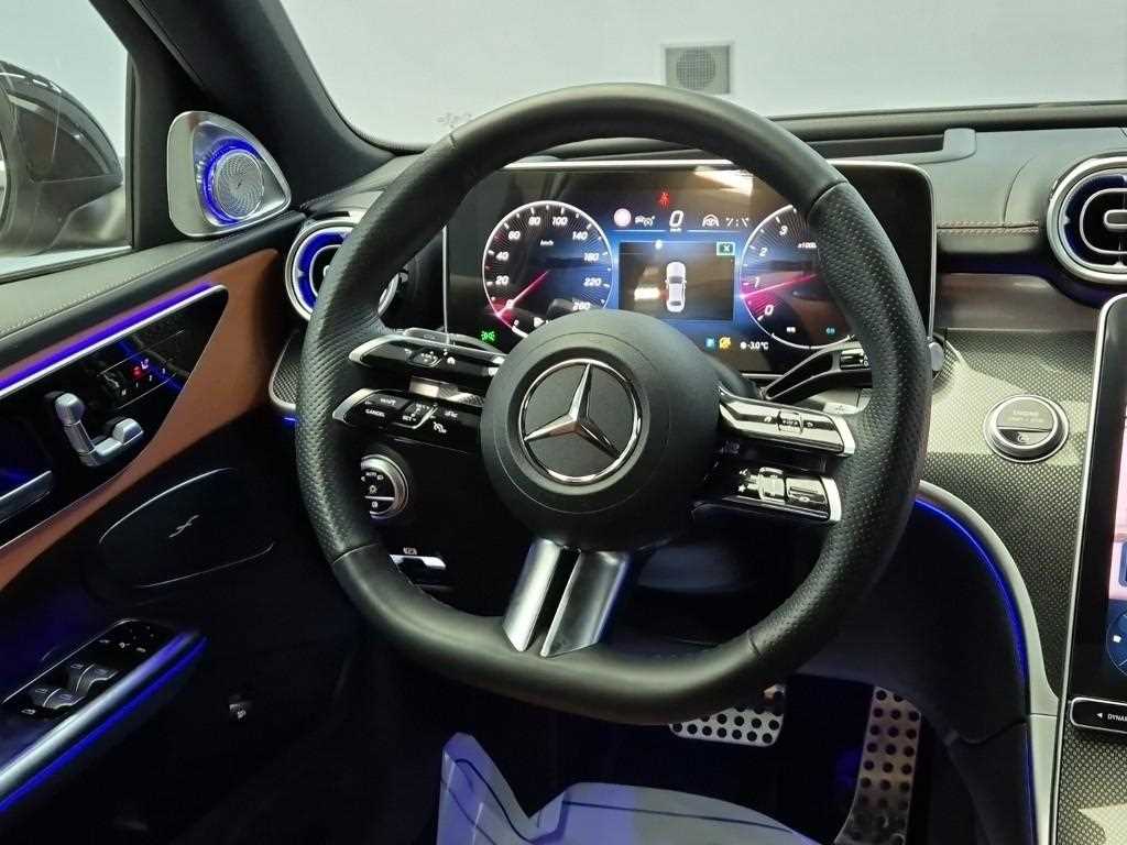 Mercedes Benz C Class - Vista 9