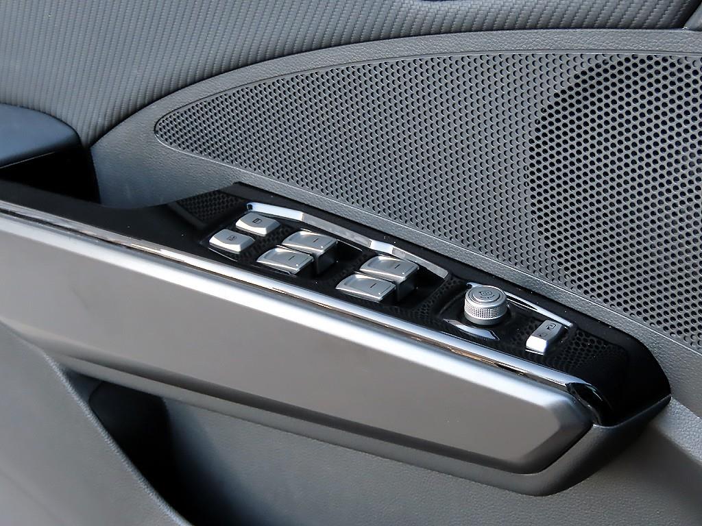 Ssangyong Tivoli - Vista 11