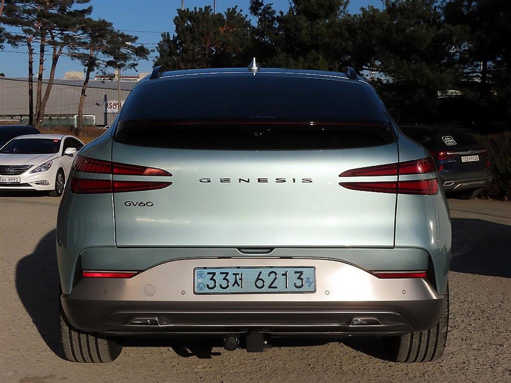 Genesis GV60 - Vista 4