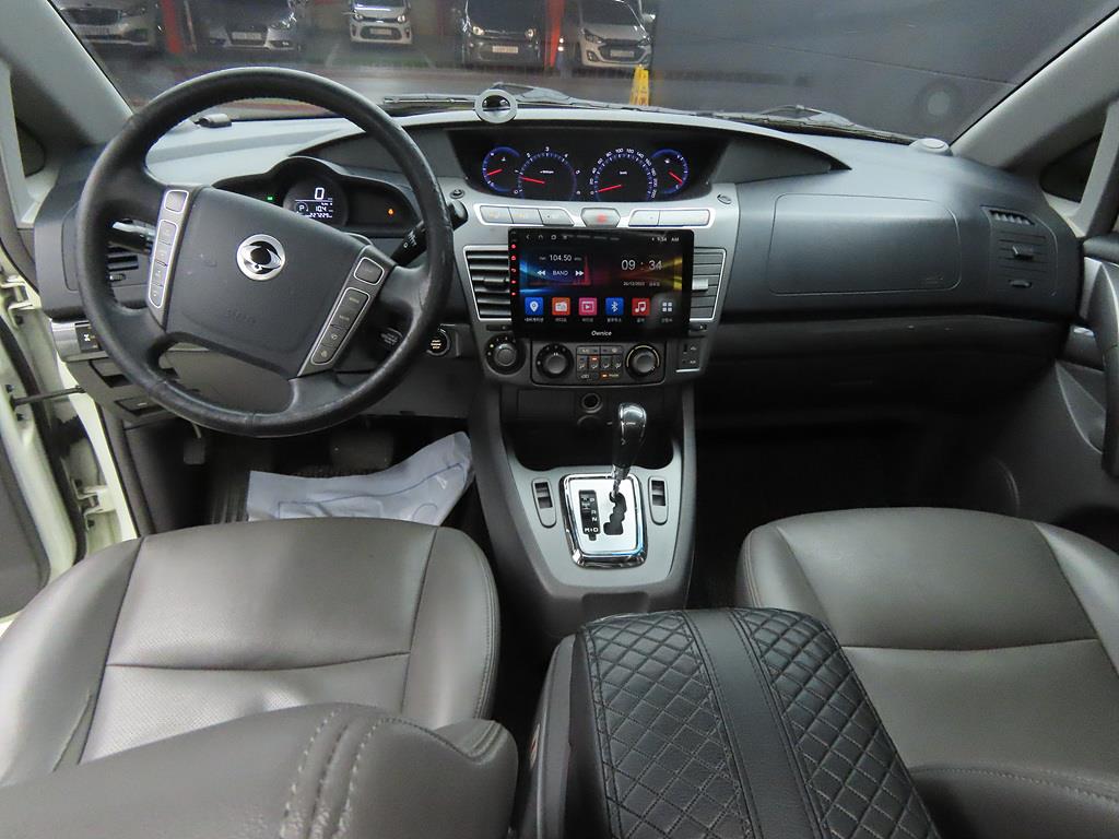 Ssangyong Korando - Vista 5