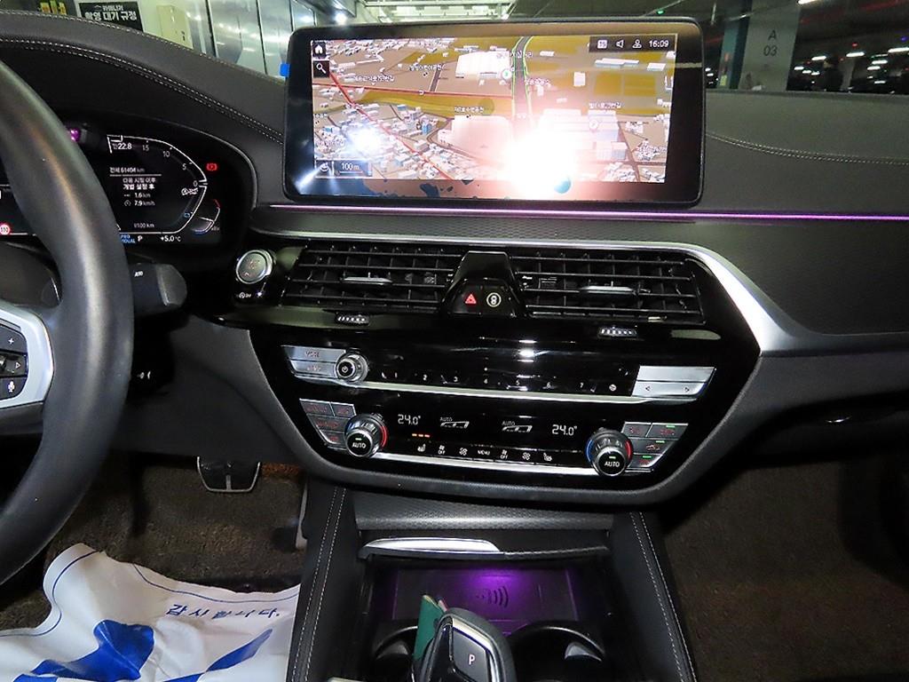 BMW 5 Series - Vista 11