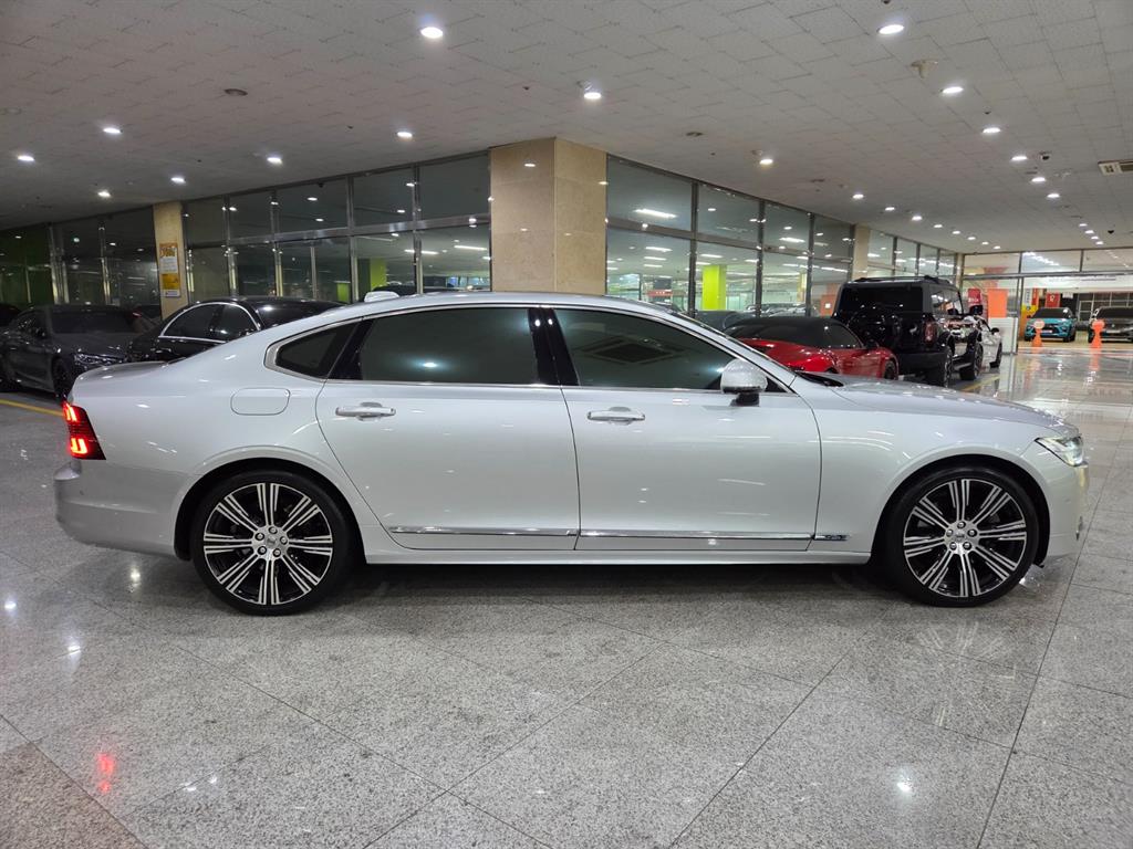 Volvo S90 - Vista 5