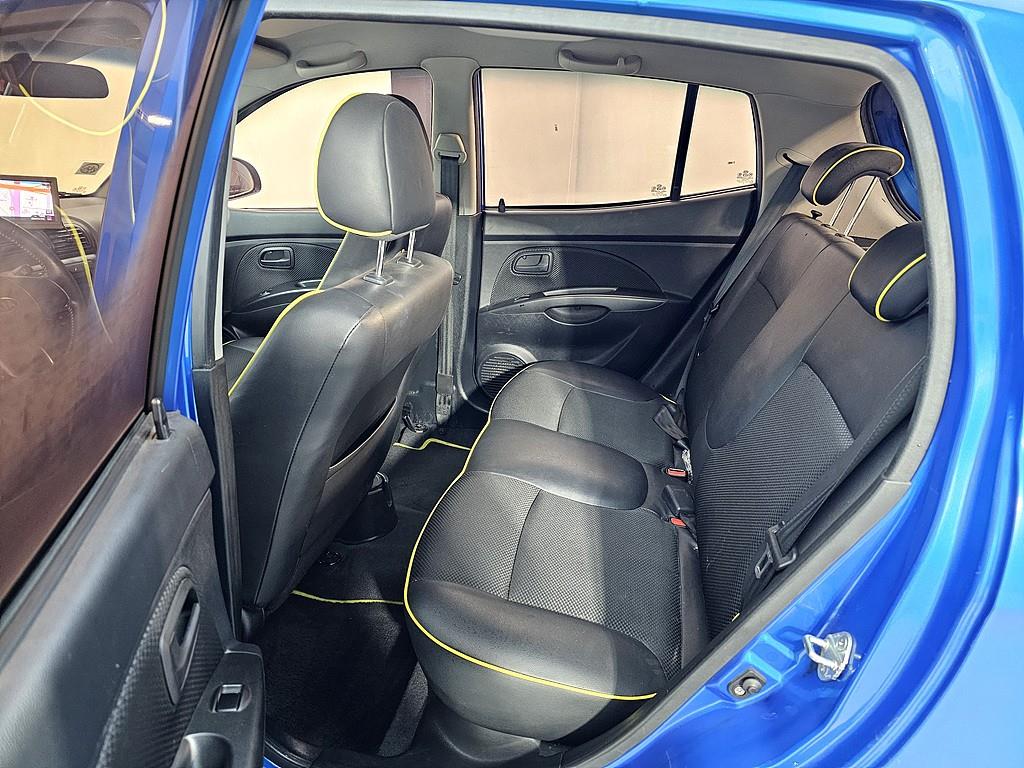 KIA Morning - Vista 9