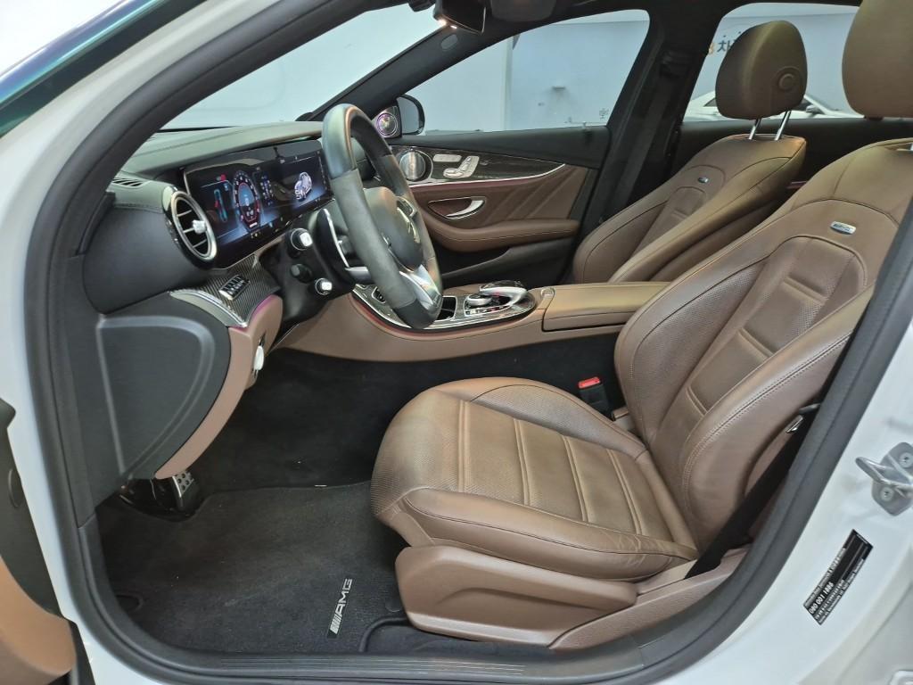 Mercedes Benz E class - Vista 11