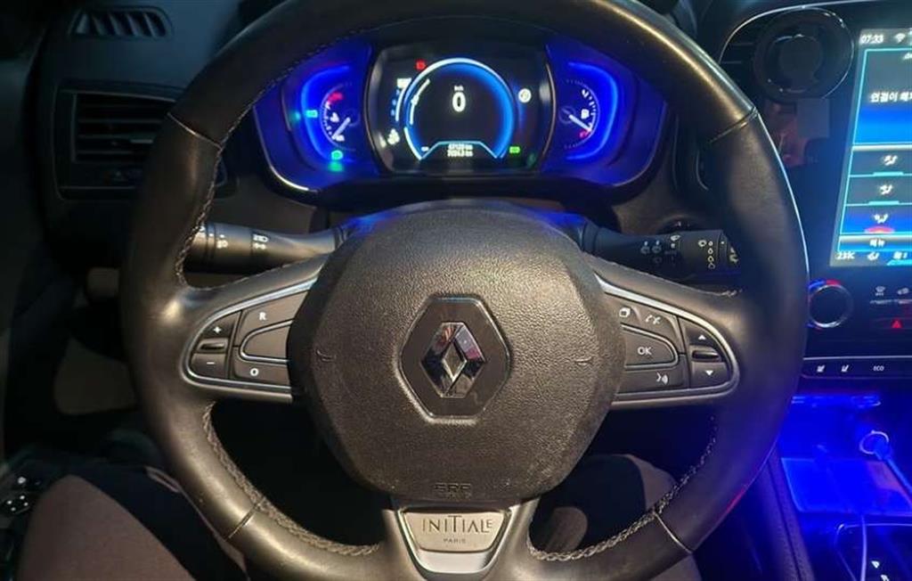 SAMSUNG QM6 - Vista 11