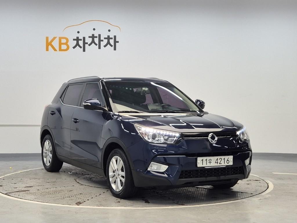 Ssangyong Tivoli - Vista 4